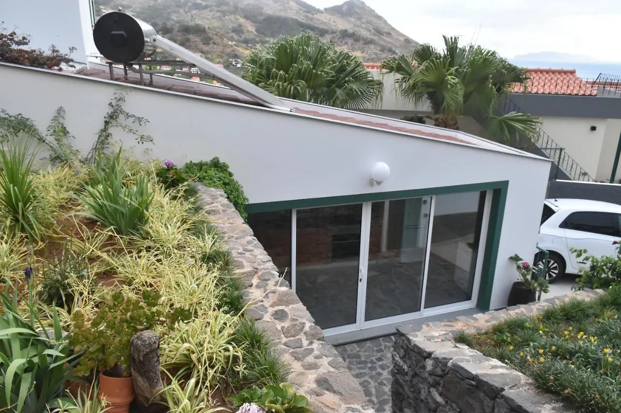 Guest house Vale Dos Ilheus Hotel Machico